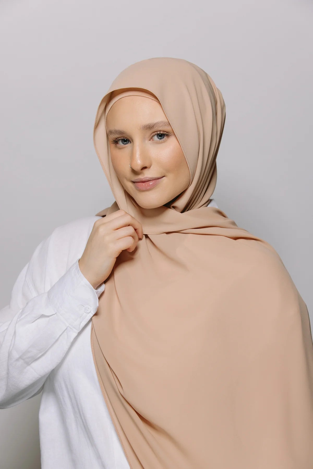 Instant Hijab With Built-in- Magnets-Nude Beige