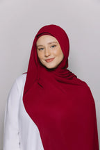 Instant Hijab With Built-in- Magnets-Burgundy (rose)